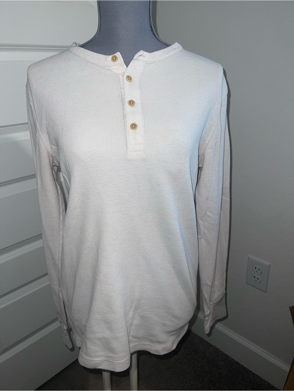 Goodfellow & Co White Long-Sleeve Henley with Contrast Buttons